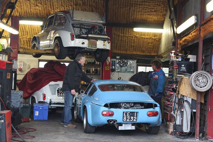 Abarth Simca 1300 Longnose Restoration - Photographs by: AMPaquete